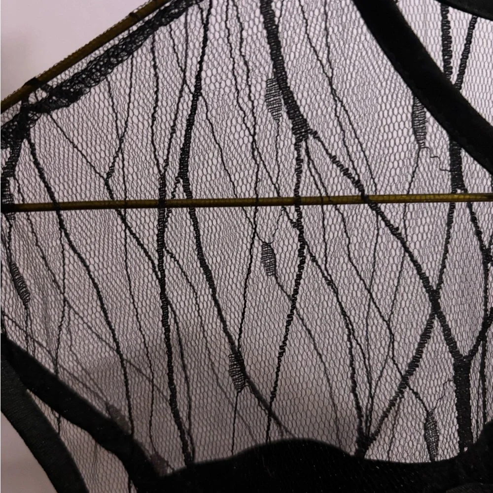 Elegant Black Sheer Top - Picture 7 of 7